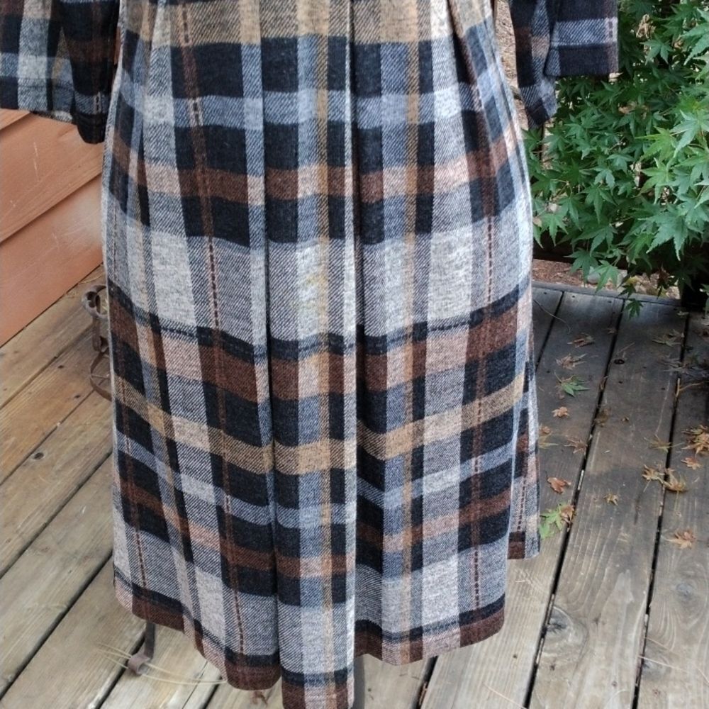New Directions Perfect Fall Dress - Picture 4 of 11
